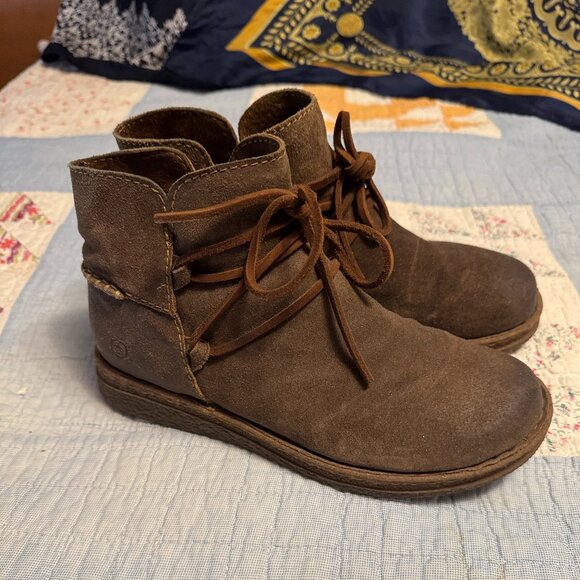 BORN Caylin 8 Women Ankle Boot Brown Leather Laces Distressed Suede pre-owned - Picture 3 of 8